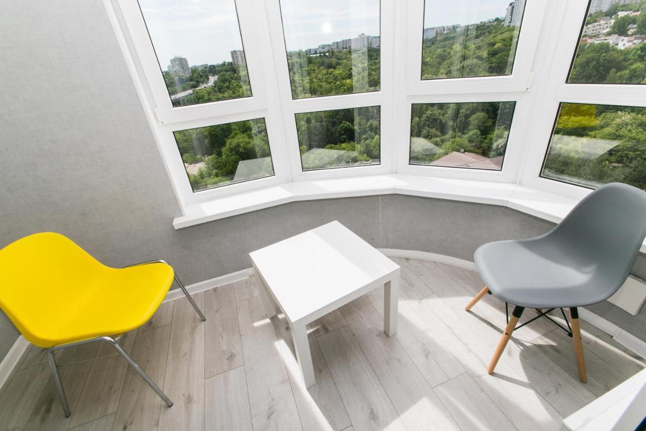 Apartament In Zona Centrala Si Parc 키시나우 외부 사진