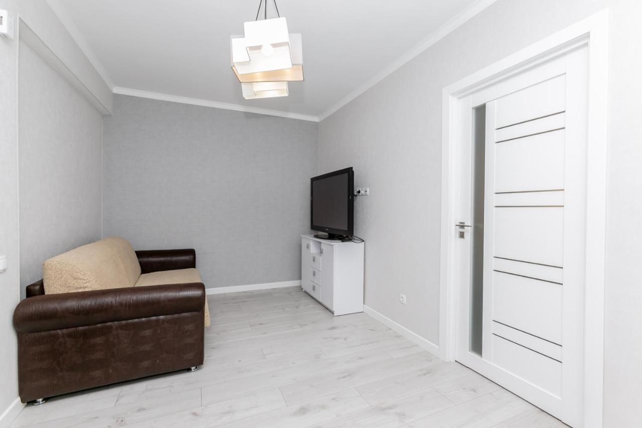 Apartament In Zona Centrala Si Parc 키시나우 외부 사진
